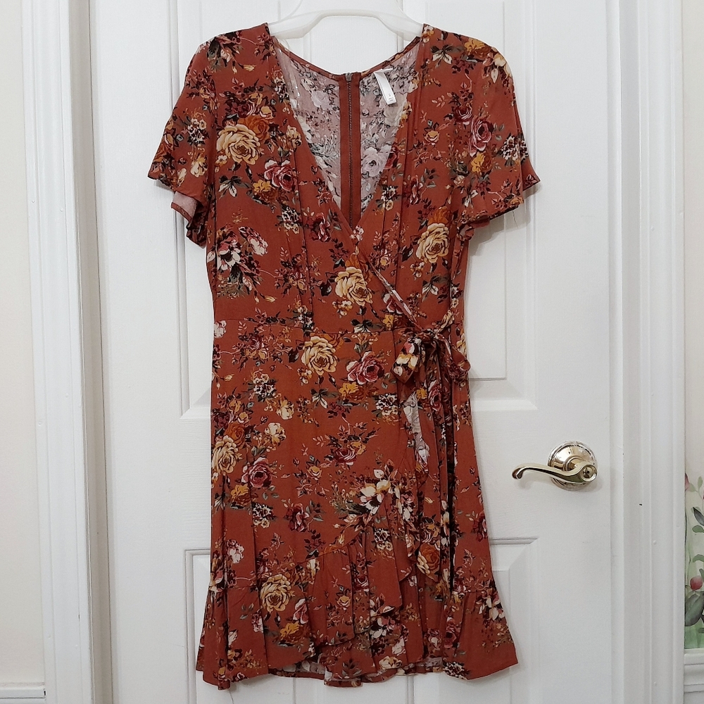 Womens Floral Print Short Sleeve Wrap Dress Size Small